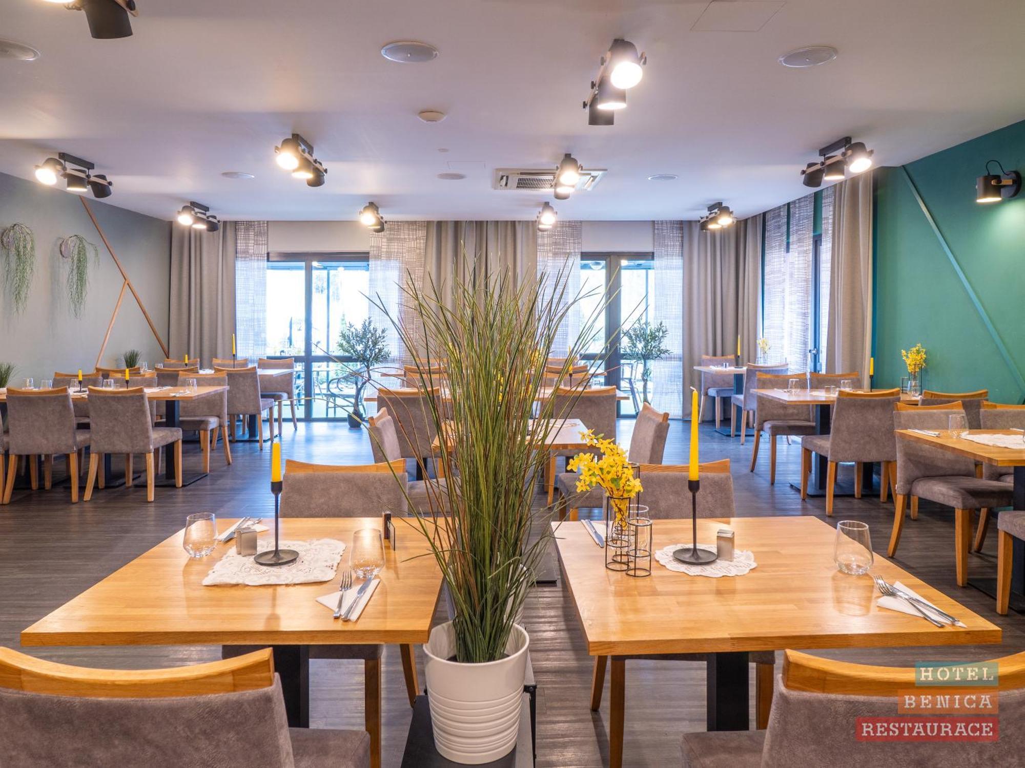 Benica Hotel Benesov (Central Bohemian)