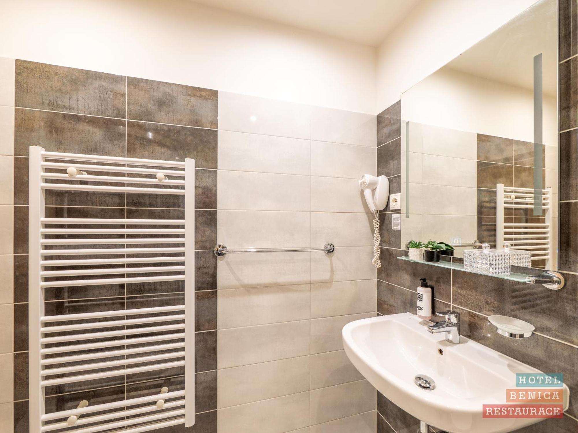 Benica Hotel