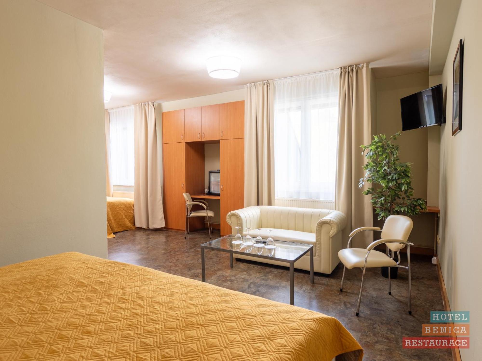 Hotel Benica Benesov (Central Bohemian)